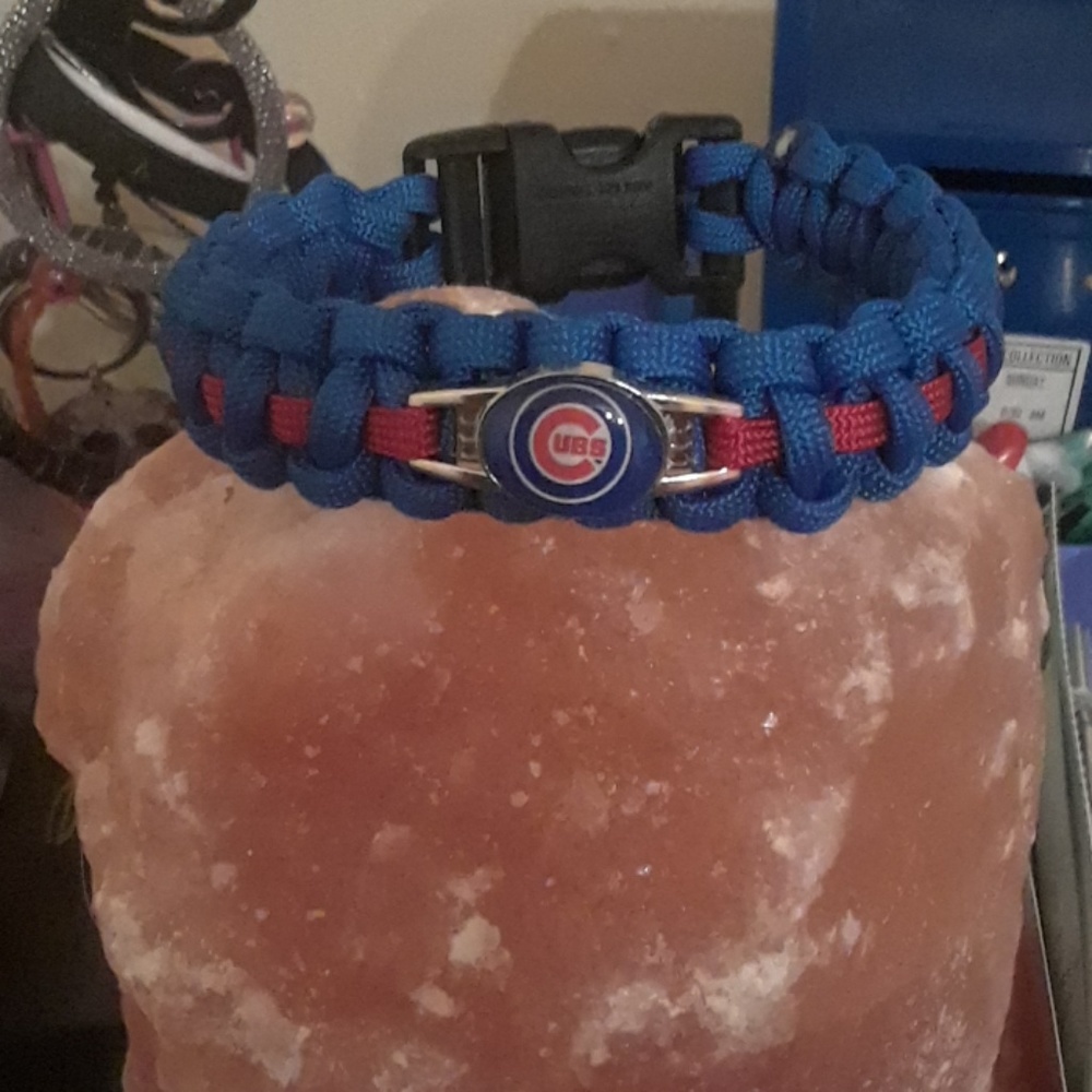 Paracord Chicago Cubs bracelet